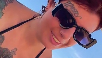 Beach Babe Shows Off Her Oral Skills In Public