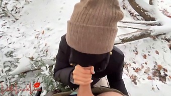 Public Park Handjob: Luna'S Almost-Caught Encounter With Snowy Complications