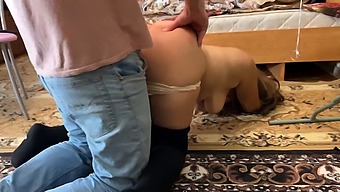 Stunning Stepmom'S Incredible Butt On Display For Anal Pleasure