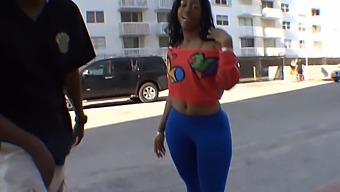 Miyamme Spice'S Voluptuous Buttocks Receive A Deep And Intense Penetration
